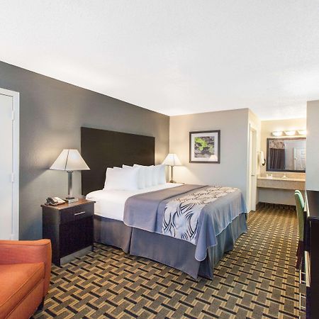 Days Inn By Wyndham Ennis Luaran gambar